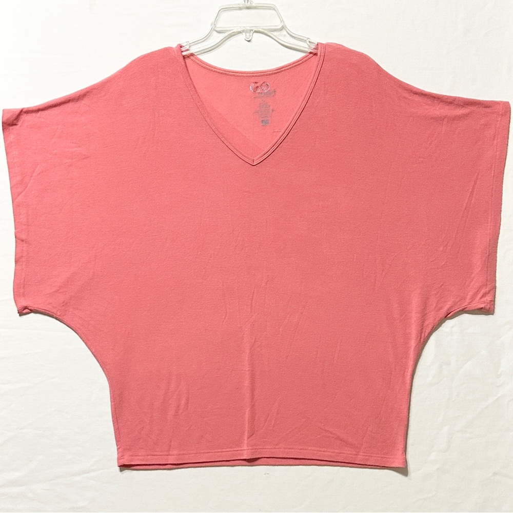 Go Couture Vintage Edition Women's Short Sleeve Coral V-Neck Lagenlook Top - XL